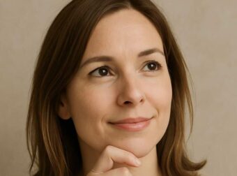 Η μάνα μου λέγεται Παρασκευή και η πεθερά μου Κυριακή. Πως να συνδυάσω αυτά τα ονόματα σε ένα;