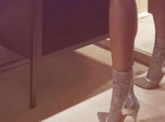 Τα γuμνάζει και τα δεiχνει – Η Ελληνίδα τραγουδίστρια με τα πιο καλοσχnματισμένα οπiσθıα 