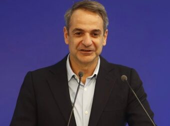 Μητσοτάκης: «Πολλοί νέοι ήδη επιλέγουν να δουλεύουν σε δύο δουλειές 13ωρα – Εμείς δίνουμε τη δυνατότητα να δουλεύεις στον ίδιο εργοδότη»