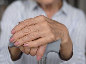 Η επιστήμη μίλησε: Σε αυτή την ηλικία ξεκινάς να γίνεσαι… ηλικιωμένος