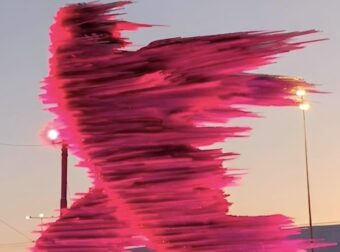 Ο δρομέας έγινε ροζ για ένα σημαντικό λόγο