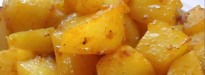 Το μυστικό των σεφ για να φτιάξετε τις πιο νόστιμες πατάτες φούρνου