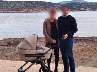 Ευχάριστα νέα για την 40χρονη που την έσπασε στο ξύλο ο Έλληνας σύζυγος της – Δυσάρεστα όμως για τον 4χρονο γιο τους