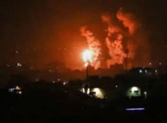 Ισραηλινά αεροσκάφη έριξαν βόμβες στην πόλη της Γάζας μετά από εντολή Νετανιάχου