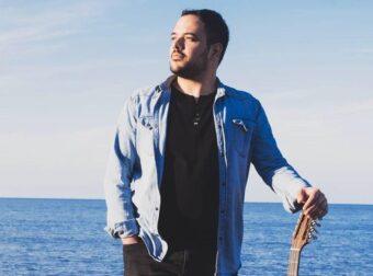 Θρήνος για τον γνωστό λαουτιέρη που «έσβησε» στα 29 του χρόνια