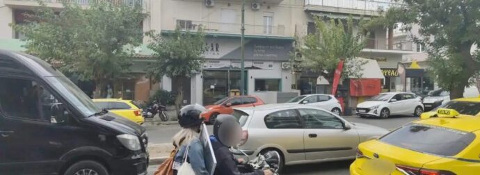 Βίντεο πριν την καραμπόλα στη Λένορμαν: Ανακοπή στο τιμόνι έπαθε ο 64χρονος πριν πέσει πάνω στα αυτοκίνητα