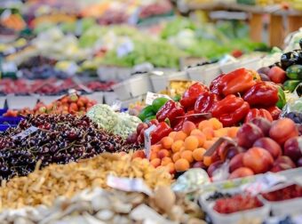 Το φρούτο με τα περισσότερα φυτοφάρμακα στην Ελλάδα