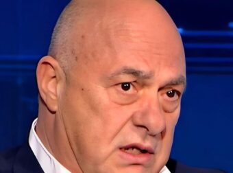 Αχιλλέας Μπέος: «Έχω συνευρεθεί σeξουαλικά με μαύρη και ήταν θεά – Είμαι ρατσιστής μετά από όλα αυτά;»