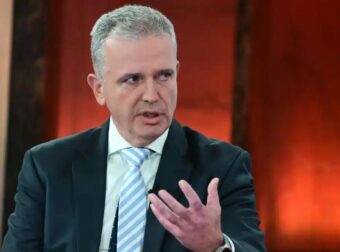 Τέλος από τα ΕΛΤΑ ο διευθύνων σύμβουλος Γρηγόρης Σκλήκας μετά τις αντιδράσεις για το κλείσιμο 204 καταστημάτων – Τι αναφέρει στην επιστολή παραίτησής του