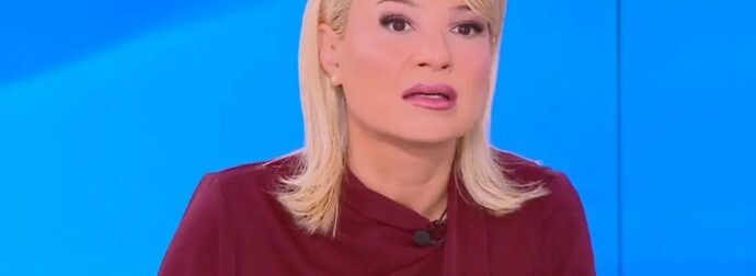 Εξοργισμένη η Φαίη Σκορδά στον αέρα – «Ντροπή τους! Ντροπή σας»