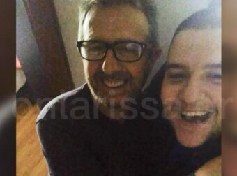 «Ήρθες στη ζωή μας σαν τον άνεμο…» – Ραγίζει καρδιές ο πατέρας του 26χρονου Αχιλλέα που έπεσε και σκοτώθηκε από την πεζογέφυρα στη Συγγρού