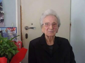 Ανοίχτηκε η διαθήκη της Στέλλας Κατσαράκη – Λουλάκη: Η συγκλονιστική ζωή της – Σε ποιους αφήνει την υπόλοιπη περιουσία της