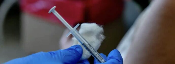 Το Δημόσιο θα αποζημιώσει συγγενείς 61χρονης που πέθανε εξαιτίας εμβολιασμού με το AstraZeneca