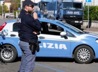 55χρονη σκότωσε τον 9χρονο γιο της – του έκοψε τον λαιμό με κουζινομάχαιρο