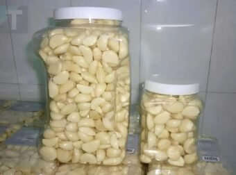 Σκόρδο πάντα φρέσκο και άθικτο για 1 χρόνο: Mόνο οι μάγειρες γνωρίζουν αυτό το κόλπο στην κουζίνα