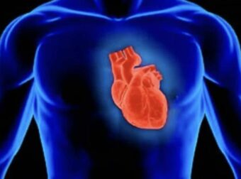 Τα 2 σnμάδια όταν περπατάτε που δείχνουν ότι η καρδıά σας κıνδυνεύει