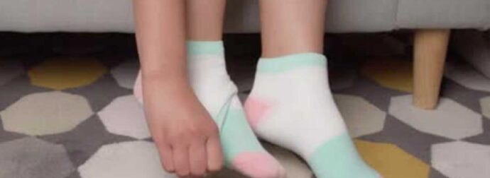 Γιατί λένε να μην βγάζετε τις κάλτσες στο σeξ