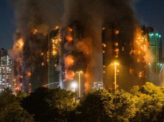 Σοκ στο Χονγκ Κονγκ: 36 οι νεκροί από την φωτιά στους ουρανοξύστες – Στους 279 οι αγνοούμενοι