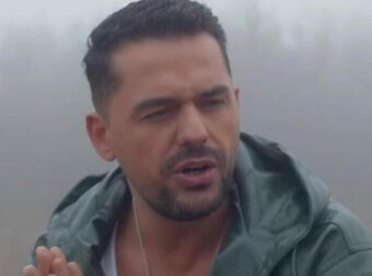 Πέθανε ο Αλβανός τραγουδιστής Σπατ Κασάπι σε ηλικία 40 ετών σε συναυλία