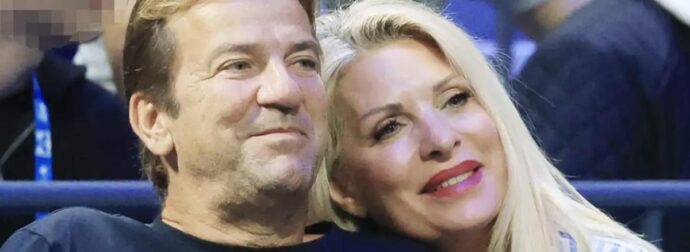 Ελένη Μενεγάκη – Μάκης Παντζόπουλος: Η σπάνια κοινή εμφάνιση και οι τρυφερές στιγμές στο γήπεδο