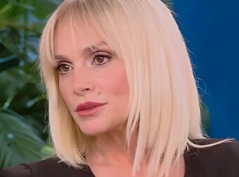 Ελεωνόρα Ζουγανέλη: «Τις γυναίκες που δεν έχουν παιδιά, τις βλέπουν σαν “κακομοίρες”»