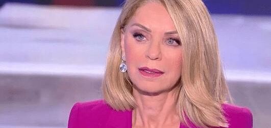 Σούσουρο με Έλλη Στάη: Αυτή είναι η άγνωστη καταγωγή της για την οποία είναι περήφανη