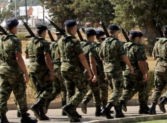 Έπεσε κεραυνός σε στρατόπεδο – Στο νοσοκομείο 4 φαντάροι με ηλεκτροπληξία