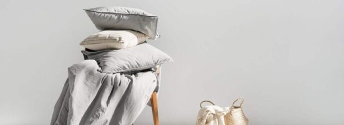Κιτρινισμένα μαξιλάρια; Βρήκαμε το κόλπο για να γίνουν κάτασπρα σαν καινούρια