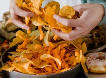 Περιορίστε αυτές τις τροφές για να μειώσετε τον κίνδυνο καρκίνου