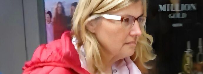 Αγρίεψε η 55χρονη δασκάλα από το Λουτράκι – Περνάει τώρα στην αντεπίθεση