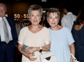 Ιωάννα και Χριστίνα Μάνδρου: Είναι ολόιδιες και αυτοκόλλητες – Από τη Βλαχοκερασιά Αρκαδίας στην απόλυτη επαγγελματική καταξίωση