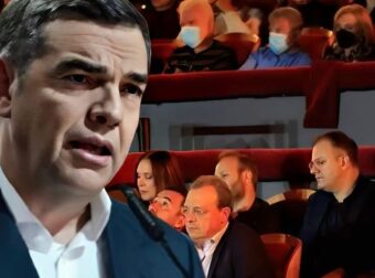 Ο Αλέξης Τσίπρας «την είπε» στον εξώστη – Φάμελλος και Χαρίτσης άκουσαν σε ζωντανή μετάδοση ότι «τελείωσαν»