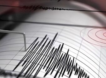 Σεισμός 7,2 Ρίχτερ στην Ιαπωνία – Προειδοποίηση για τσουνάμι