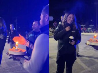 Αγρότες έκαναν έκπληξη με τούρτα στην υποδιοικήτρια της αστυνομίας που είχε γενέθλια