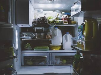 Ύποπτα για ογκογένεση αυτά τα τρόφιμα – «Θρέφουν» τα καρκινικά κύτταρα και δεν λείπουν από κανένα ντουλάπι