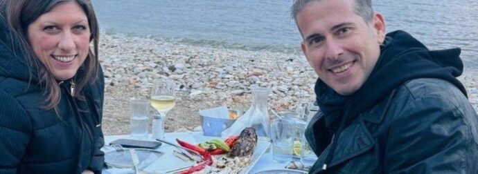 «Ανάσα δίπλα στη θάλασσα» για Ζωή Κωνσταντοπούλου και Διαμαντή Καραναστάση