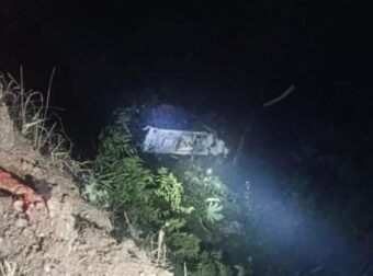 ΚΟΛΟΜΒΙΑ: Τραγικό δυστύχημα με 16 μαθητές νεκρούς – Λεωφορείο έπεσε σε χαράδρα