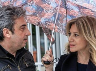 Μέλη Συλλόγου συγγενών των Τεμπών: «Προσωπικές επιλογές – Δεν έχουμε καμία ανάμειξη με το κόμμα της Καρυστιανού»