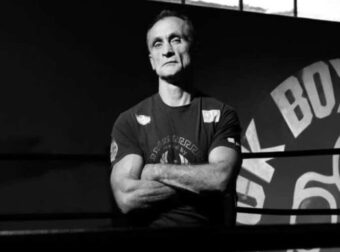 Πέθανε ο προπονητής πυγμαχίας Γιάννης Κακαράκης – Ήταν για χρόνια «γωνία» του Μιχάλη Ζαμπίδη