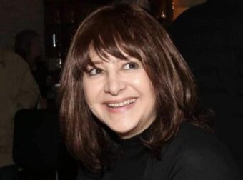 Θυμάστε την παρουσιάστρια Μαρία Χούκλη; Έτσι είναι σήμερα και για αυτό το λόγο εξαφανίστηκε