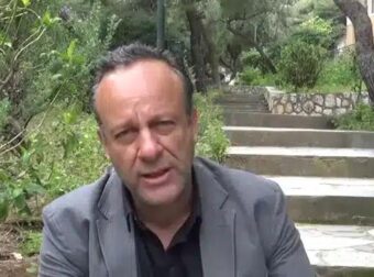 Γιάννης Λεοντάρης: Παραιτήθηκε ο Κοσμήτορας της σχολής Καλών Τεχνών του Πανεπιστημίου Πελοποννήσου για τις διαγραφές φοιτητών