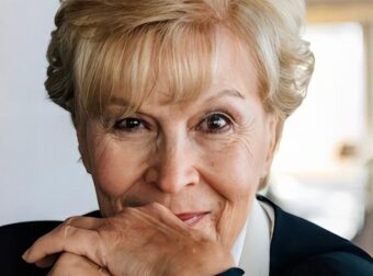 Κλειώ Δενάρδου: Πώς είναι σήμερα στα 89 η πασίγνωστη Ελληνίδα τραγουδίστρια του ελαφρού τραγουδιού