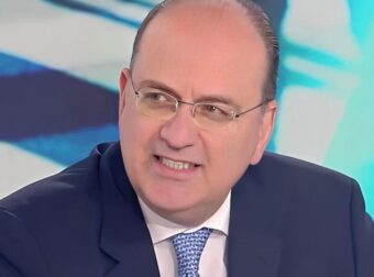 Λαζαρίδης για αγροτικά μπλόκα: «Τους δρόμους τους κλείνουν οι αγρότες, όχι η Αστυνομία»