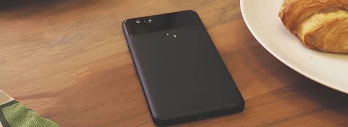 Γιατί πρέπει να αφήνουμε το τηλέφωνό μας στραμμένο προς τα κάτω