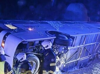 Τροχαίο για την Εθνική Χάντμπολ της Κύπρου – Ανετράπη το λεωφορείο που μετέφερε την ομάδα