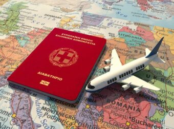 Διαβατήρια: «Μην προσέρχεστε χωρίς προσωπικό αριθμό» – Οι καταγγελίες για πολύωρη αναμονή και η συμβουλή της ΕΛΑΣ