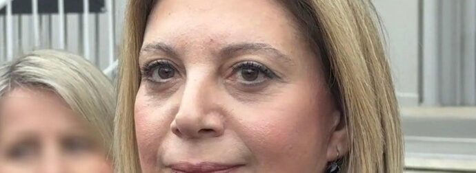 Καρυστιανού: «Στις εκλογές θα κατέβουμε με κόμμα» – Δεν θα είναι ο Φαραντούρης – Τι απαντά στις επιθέσεις συγγενών