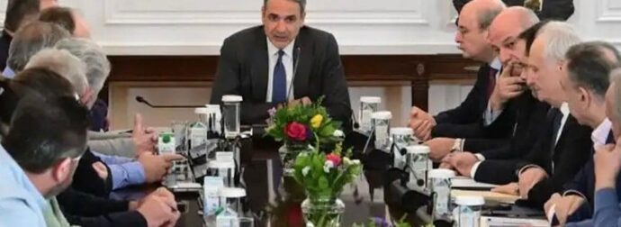 Συνάντηση Κυριάκου Μητσοτάκη με αγρότες – Τι είπε για τους απόντες