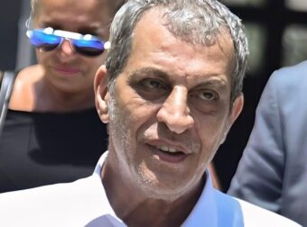 Ούτε 65, ούτε 70: Θα πάθετε Σοκ! Ο Θέμης Αδαμαντίδης είπε για 1η φορά την πραγματική ηλικία του και… «μείναμε» με το στόμα ανοιχτό!