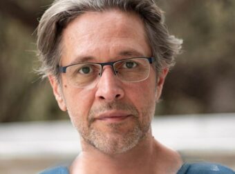 Θρήνος για τον Αιμίλιο Χειλάκη – Πέθανε η μητέρα του